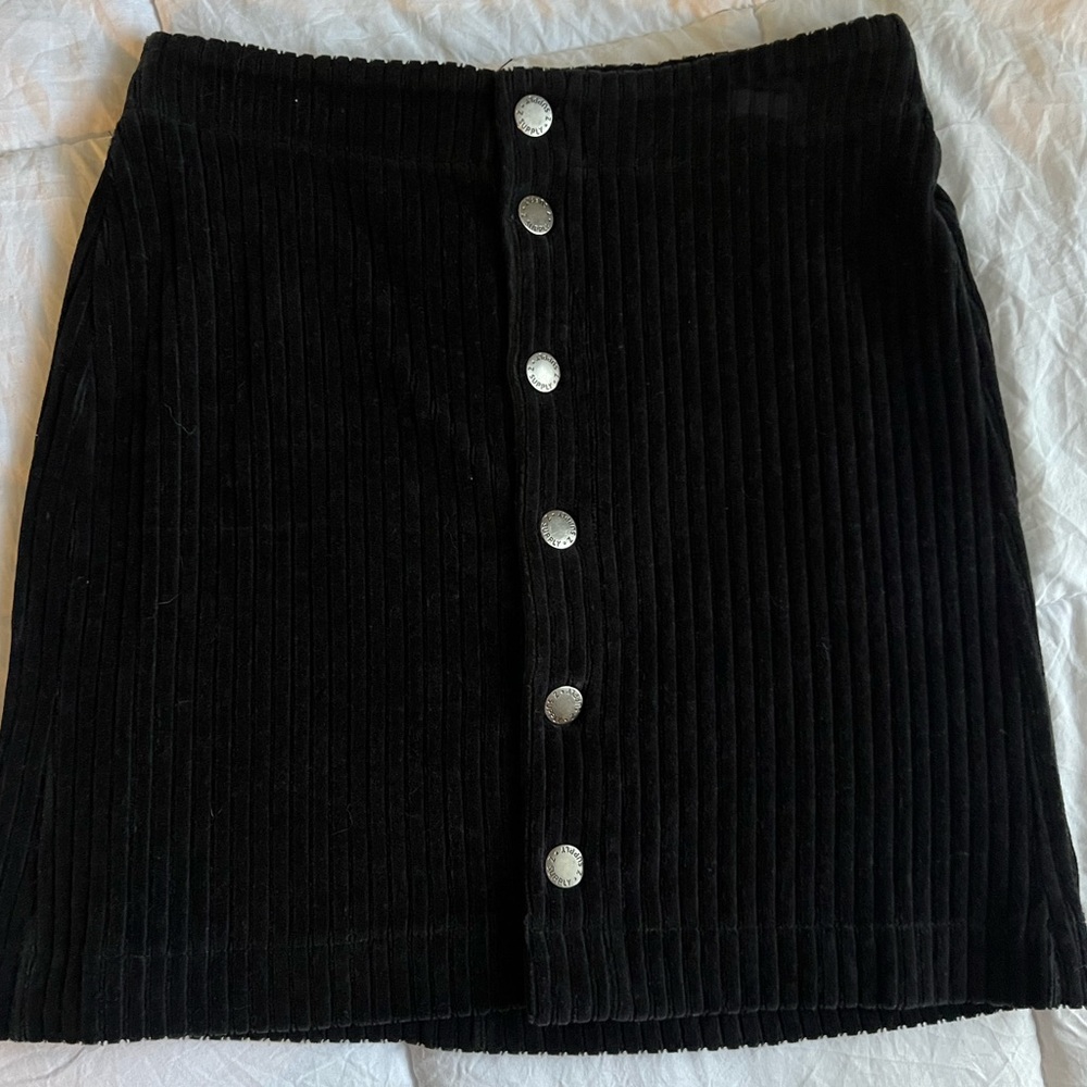 Z-supply velvet skirt
